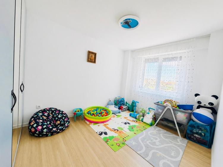 Apartament cu 3 camere în Ampoi 3