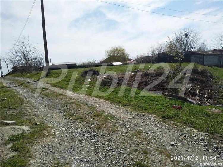 Teren de 418 mp, în Exterior Vest