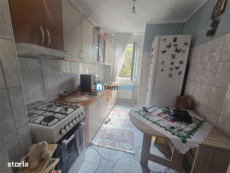 Apartament cu 2 camere semidecomandat în Exterior Vest