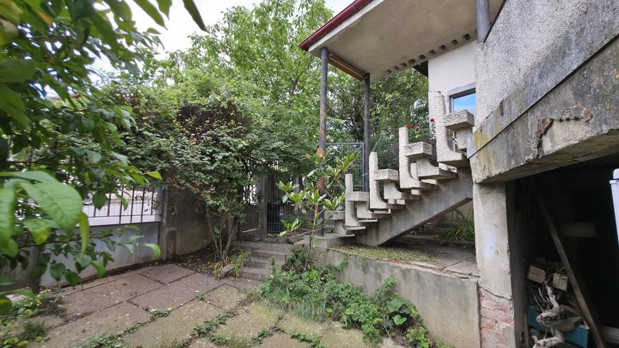 Proprietate cu potential exceptional in Andrei Muresanu - 22