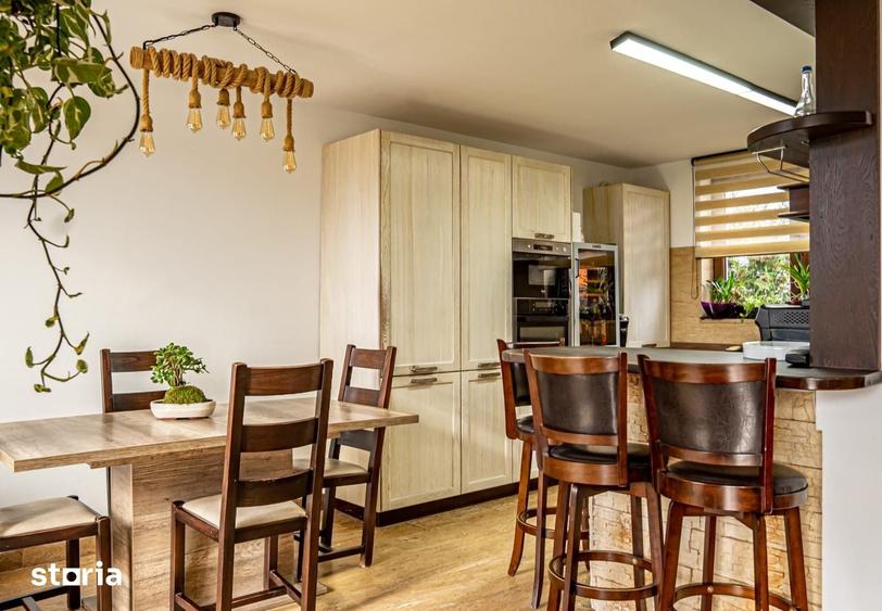 Casă cu 4 camere cu Teren 1650 Mp în Șura Mică