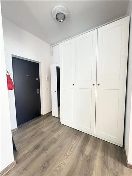 Apartament cu 2 camere semidecomandat, mobilat în Km 5