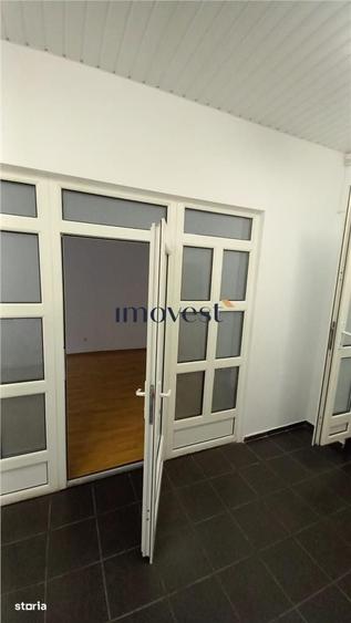 Spațiu comercial, de 40 mp, în Horea