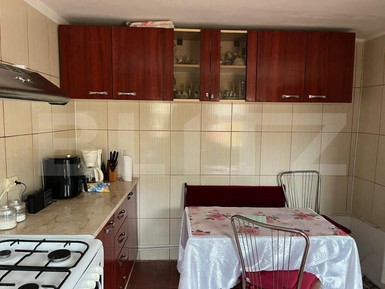 Casă individuală cu 5 camere cu Canalizare în Filiași