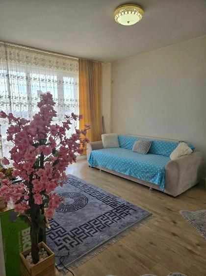 Apartament cu 2 camere decomandat în Prelungirea Ghencea
