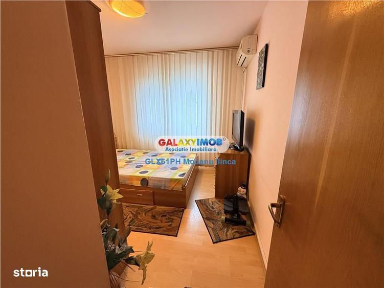 Apartament cu 3 camere decomandat, mobilat în Peneș Curcanul