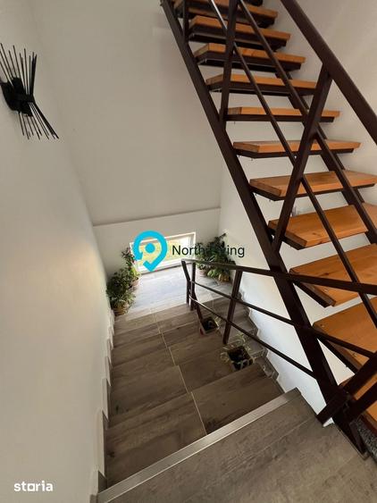 Casă cu 5 camere cu Teren 330 Mp în Central