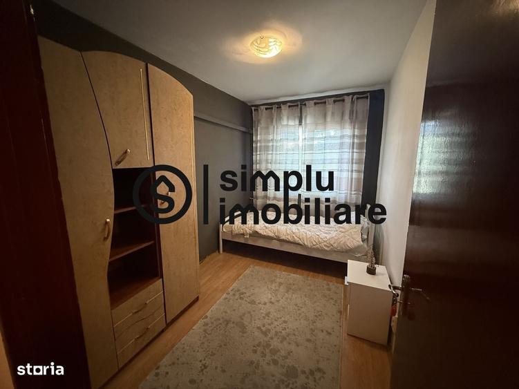 Apartament cu 3 camere decomandat în Lăpuș