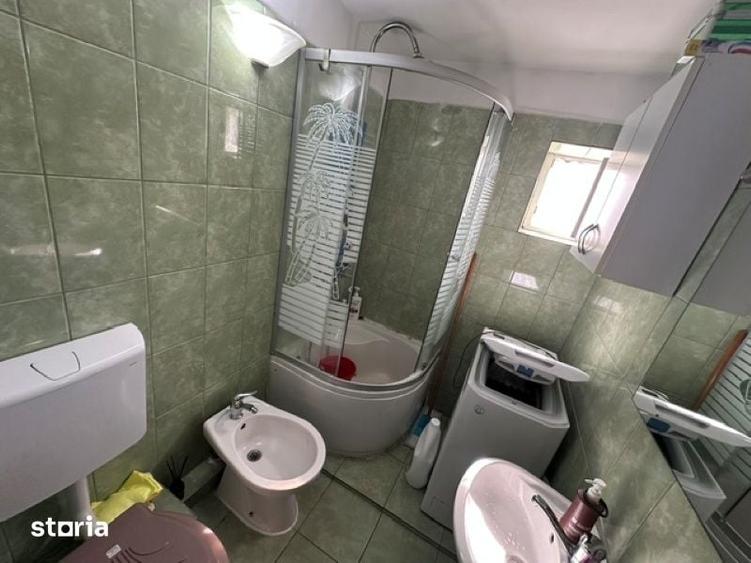 Apartament cu 2 camere semidecomandat în Rogerius