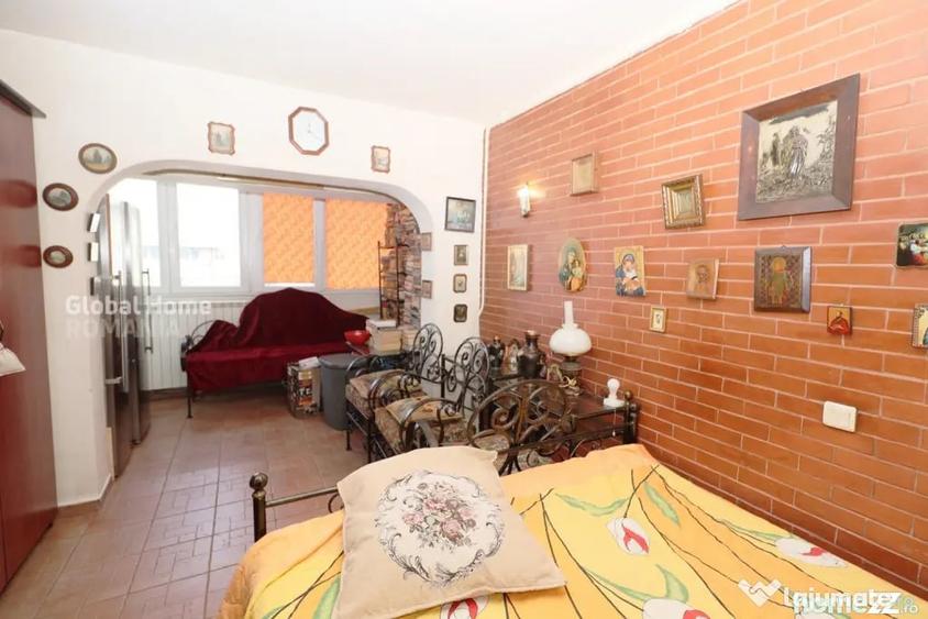 Apartament cu 4 camere decomandat în Titulescu