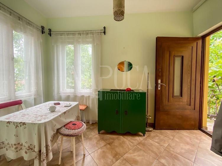 Apartament cu 3 camere semidecomandat în Dâmbul Rotund