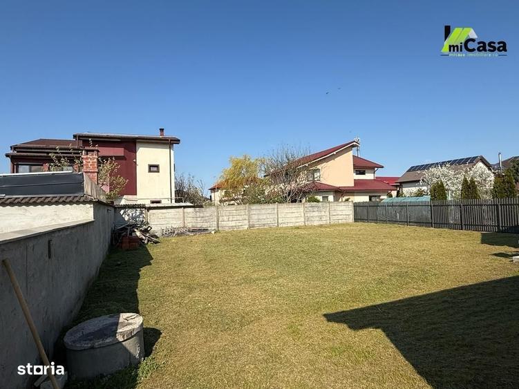 Casă cu 3 camere în Vânători
