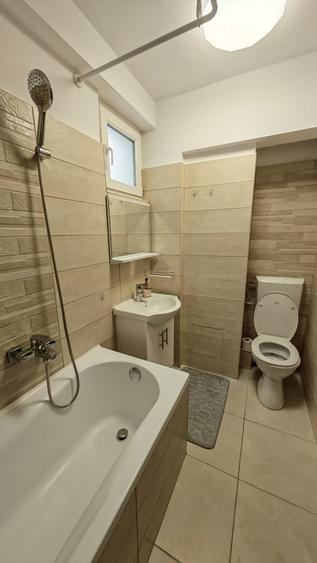 Apartament cu 2 camere decomandat, mobilat în Cantemir