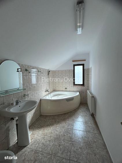 Casa semicentrala Pitesti