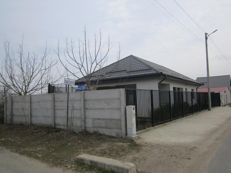 Teren Construcții intravilan de 646 mp, în Domnești