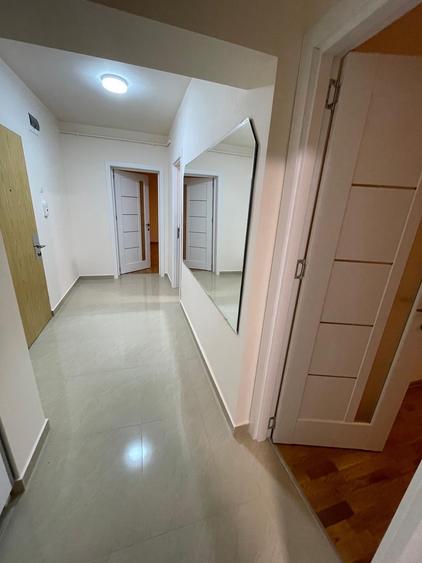 Apartament cu 2 camere decomandat, mobilat în Aradului