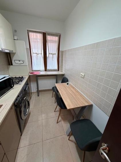 Apartament cu 2 camere decomandat, mobilat în Mihai Bravu