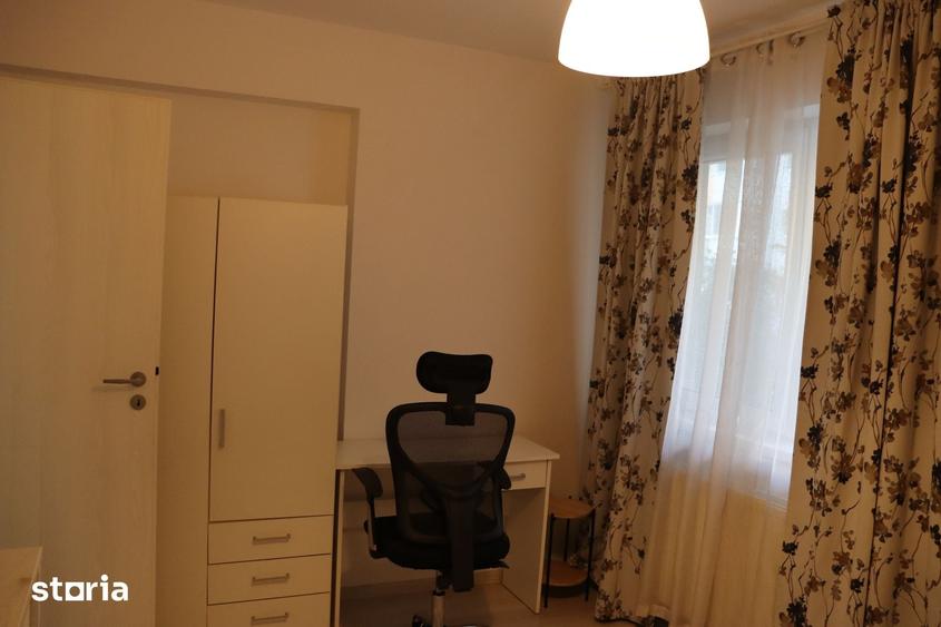 Apartament cu 2 camere în Apărătorii Patriei