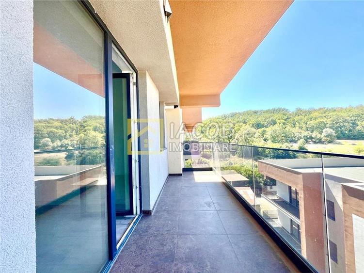 Apartament cu 2 camere decomandat în Semicentral