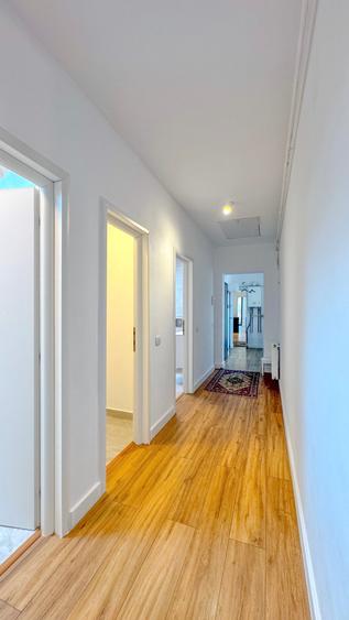 Penthouse cu 3 camere nedecomandat, mobilat în Gemenii