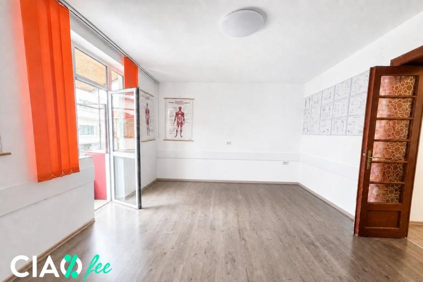 Apartament cu 3 camere semidecomandat în Eroii Revoluției