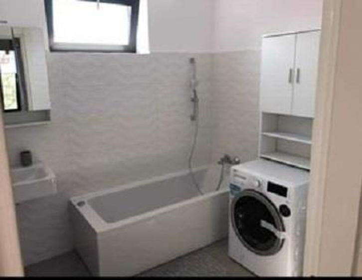Apartament cu 2 camere decomandat în Băneasa