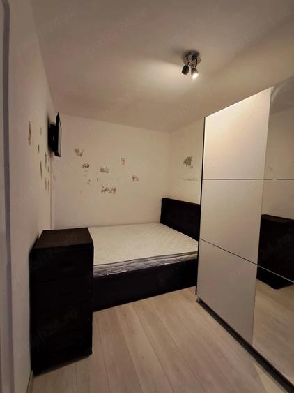 Apartament cu 2 camere nedecomandat în P-ța Doina