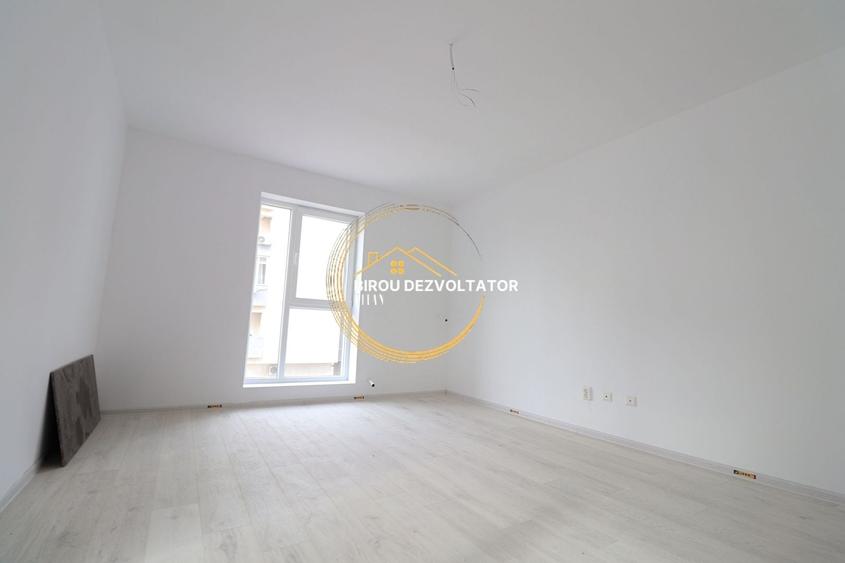 Apartament cu 3 camere decomandat în Theodor Pallady