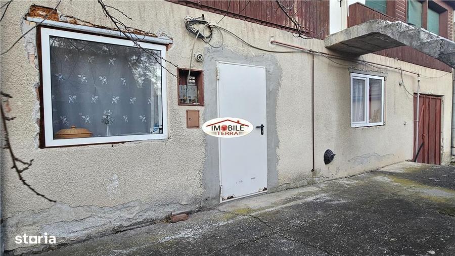 Casa cu garaj si gradina de inchiriat in Gusterita - 7