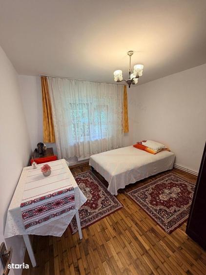 Apartament cu 2 camere în Micro 21