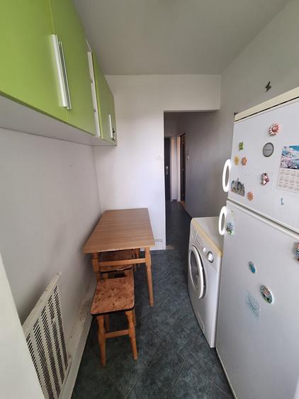 44900 euro!!! Garsoniera Et 3 Zona Complexul Studentesc. - 4