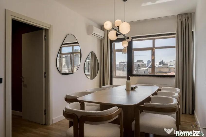 Apartament cu 4 camere semidecomandat în Dacia
