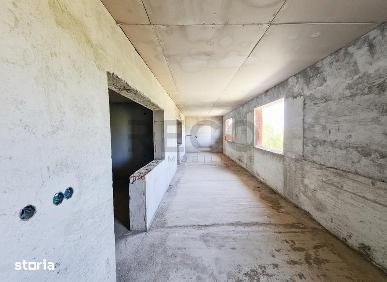 Spațiu comercial, de 470 mp, în Remetea