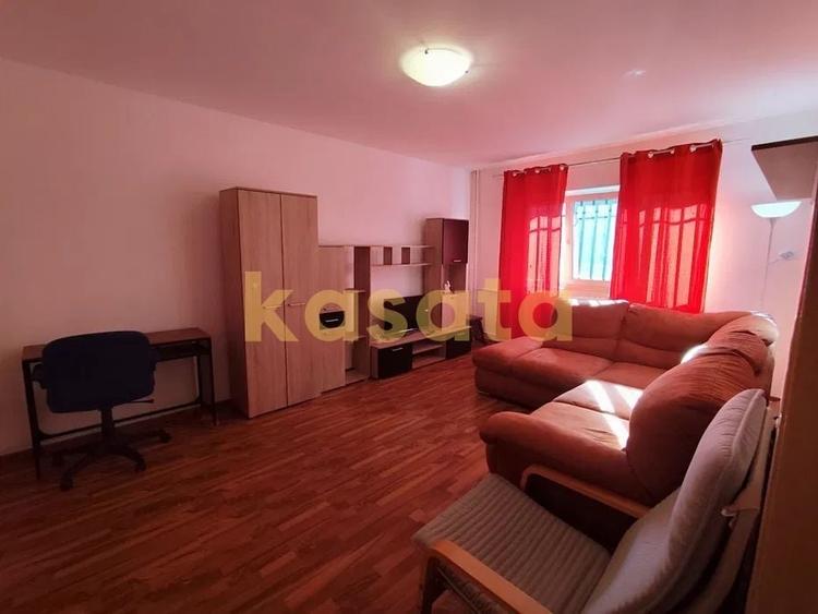 Apartament cu 2 camere decomandat, mobilat în Crângași