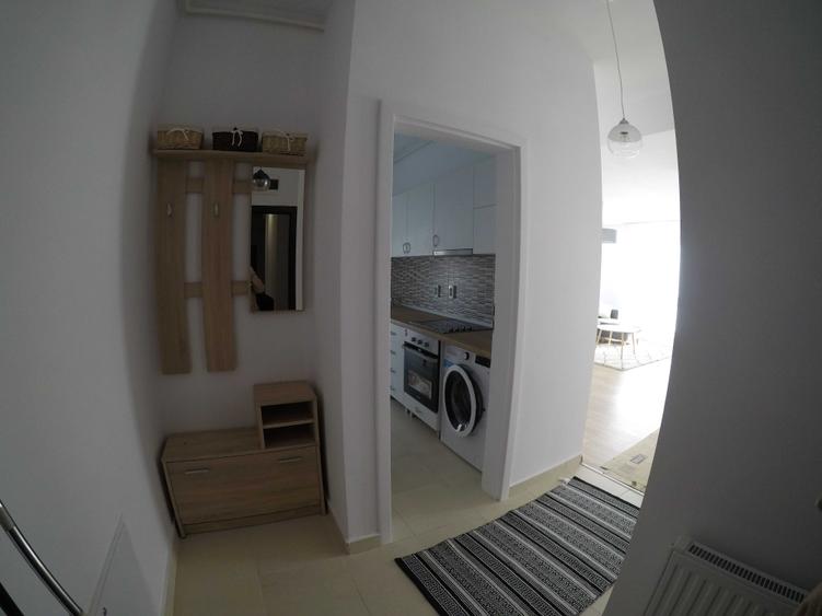 Apartament cu 2 camere semidecomandat în Calea Turzii