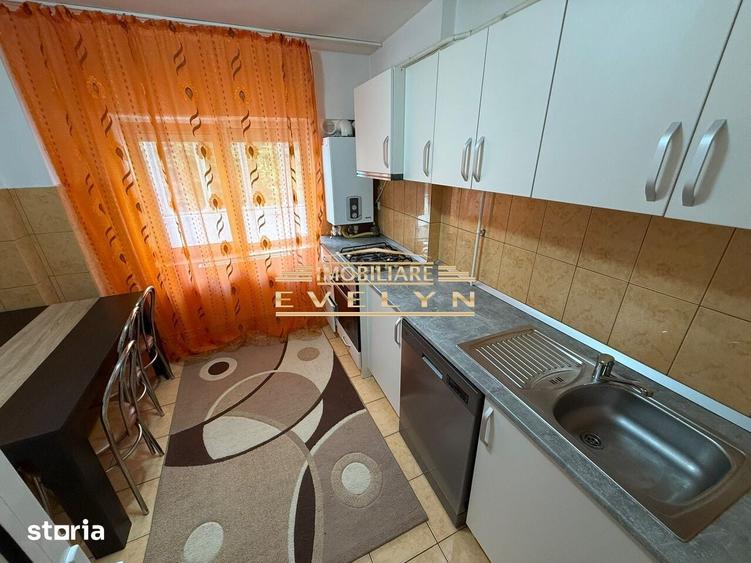Apartament cu 2 camere decomandat în Central