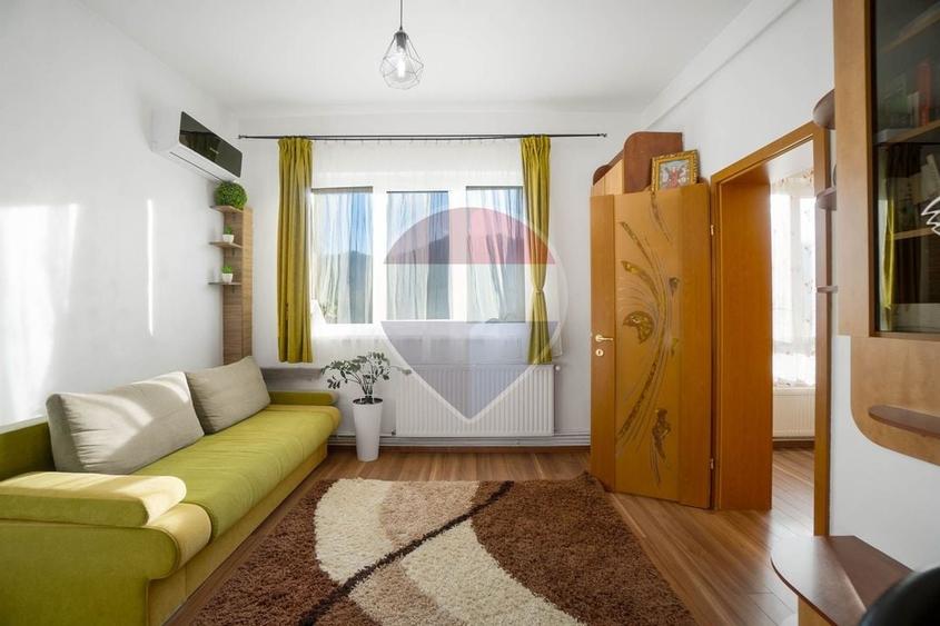 Apartament cu 2 camere nedecomandat, mobilat în Noua