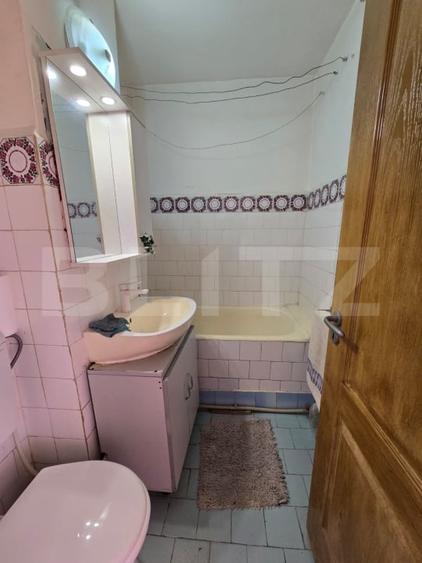 Apartament cu 2 camere decomandat în Central