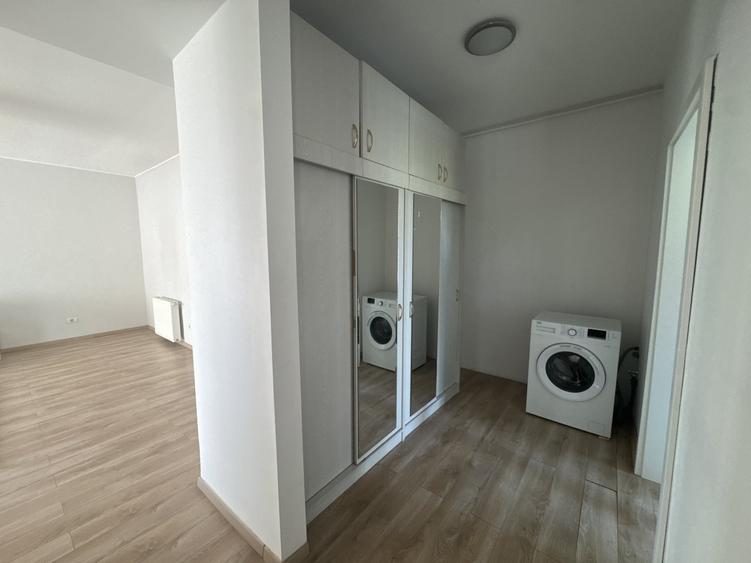 Apartament cu 2 camere decomandat, mobilat în Băneasa