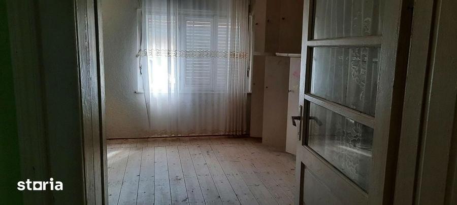 POIANA SIBIULUI, Casa cu teren de 720 mp - 10