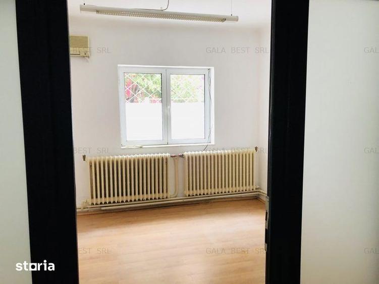 Casă cu 5 camere cu Teren 150 Mp în Vatra Luminoasă