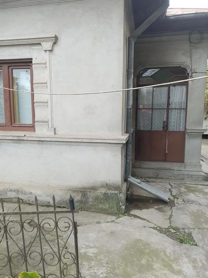 Casa din caramida si teren 2500MP in Movilita Ialomita stradal DN2 - 14