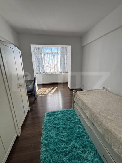 Apartament cu 3 camere decomandat în Gheorghe Doja