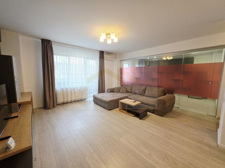 Apartament cu 2 camere decomandat, mobilat în Central