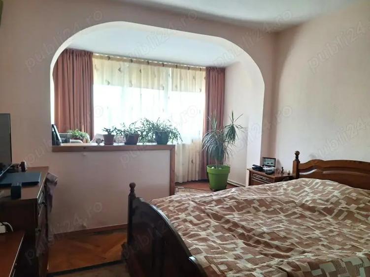 Apartament cu 3 camere decomandat în Țiglina 2
