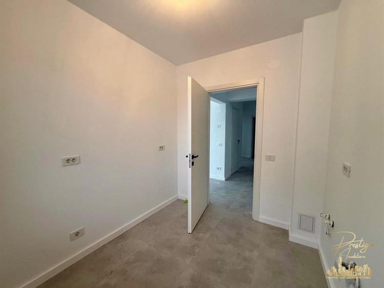 Apartament cu 3 camere decomandat în Iosia