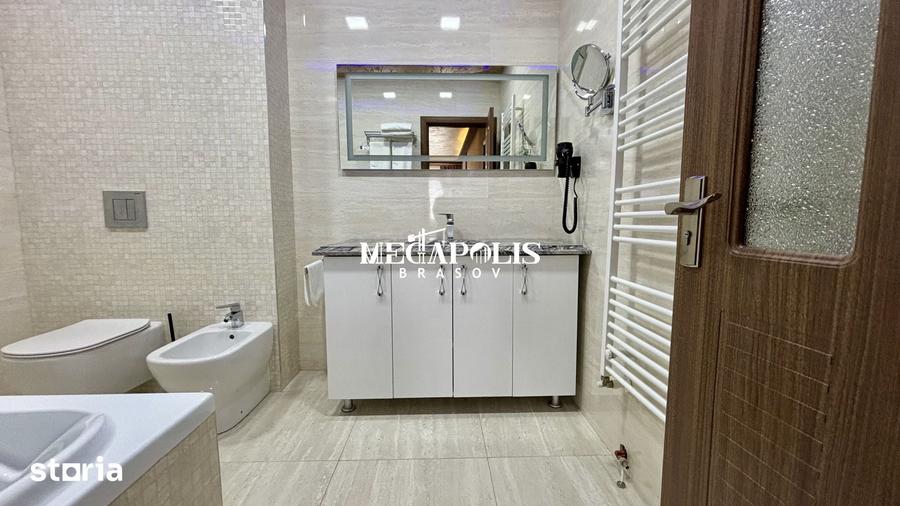 Apartament cu 4 camere în Central