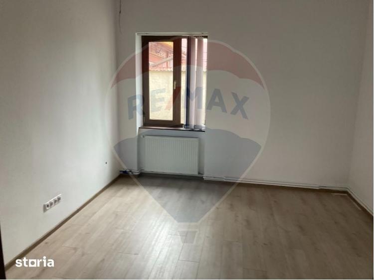 Spațiu comercial, de 160 mp, în Orașul de Jos