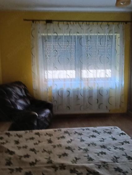 Apartament cu 2 camere decomandat în Exterior Vest