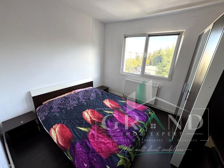 Apartament cu 4 camere semidecomandat, mobilat în Mănăștur